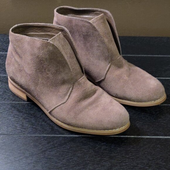 Blondo Verona Tan Suede Waterproof Ankle Boots SIZE 7.5 M - Picture 2 of 8